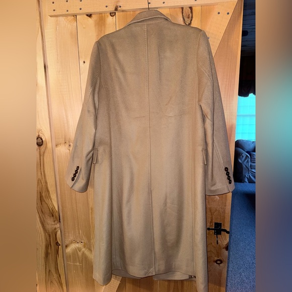 Italian Wool Camel Double-Breasted Coat - Picture 8 of 16